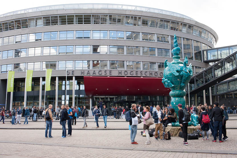 Haagse Hogeschool, locatie Westerdijkplein 75 in Den Haag.